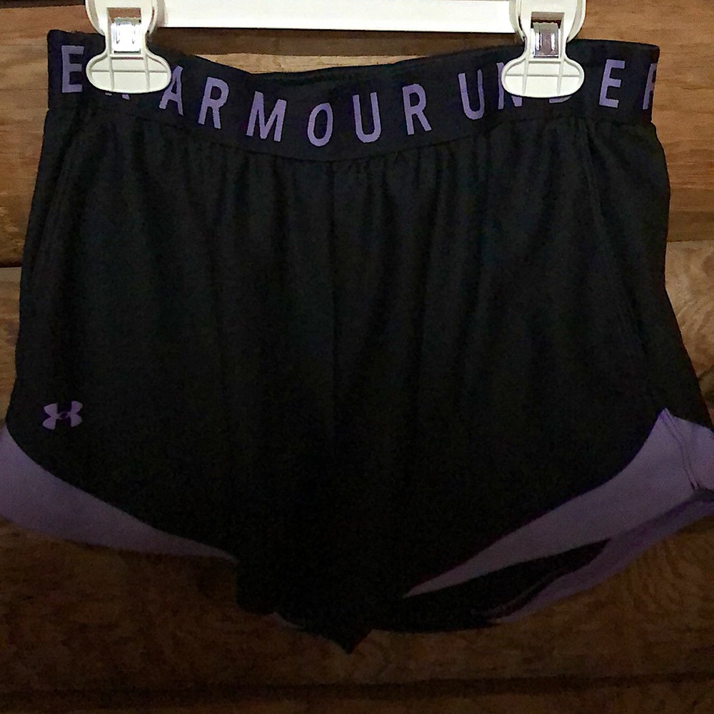 Under armor black and purple size small